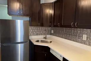 26 Commonwealth Terrace, Boston, MA 02135 - Photo 3