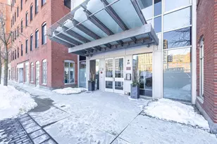 21 Wormwood St, Boston, MA 02210 - Photo 33