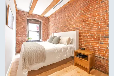 21 Wormwood St #316 & 318, Boston, MA 02210 - Photo 23