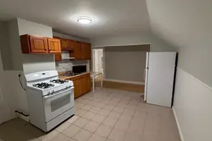 76 Church St, Leominster, MA 01453 - Photo 5