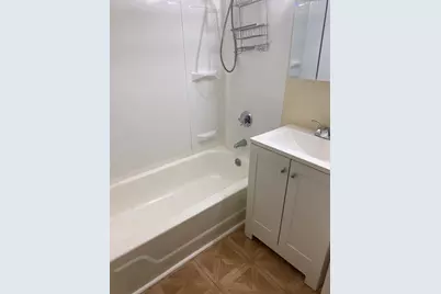 72 Florida St #1, Boston, MA 02124 - Photo 5