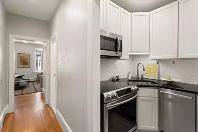 102 Charles St #C, Boston, MA 02114 - Photo 15