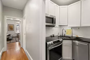 102 Charles St, Boston, MA 02114 - Photo 15