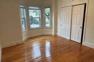 125 Spring St, Medford, MA 02155 - Photo 7