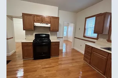125 Spring St #1, Medford, MA 02155 - Photo 3