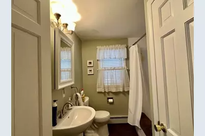 83 Old Farm Rd, Chicopee, MA 01020 - Photo 9