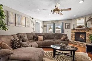 67 Jeannine, Bellingham, MA 02019 - Photo 3