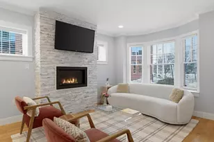 140 Sumner Rd, Brookline, MA 02445 - Photo 5