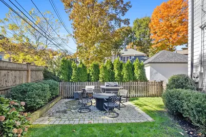 140 Sumner Rd #1, Brookline, MA 02445 - Photo 23