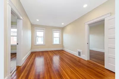 44 Brackett #3, Boston, MA 02135 - Photo 3