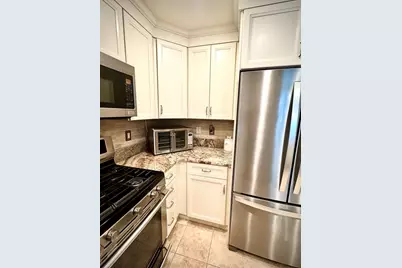 38 Village Rd #515, Middleton, MA 01949 - Photo 5