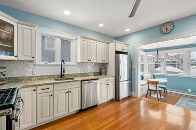 10 Grayson St, Boston, MA 02124 - Photo 17