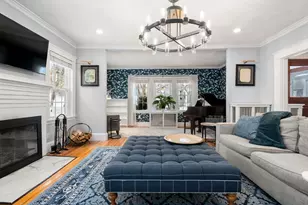 10 Grayson St, Boston, MA 02124 - Photo 9