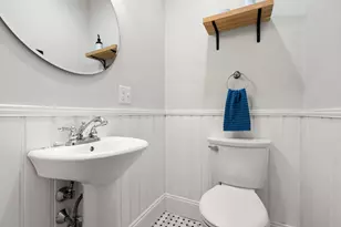 10 Grayson St, Boston, MA 02124 - Photo 5