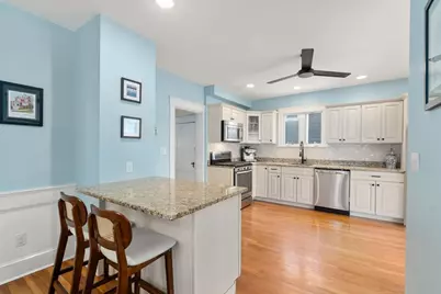10 Grayson St, Boston, MA 02124 - Photo 31