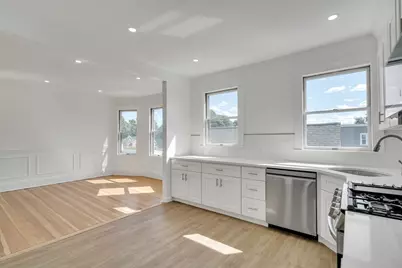 25 Magoun St #3, Cambridge, MA 02140 - Photo 5