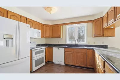 277 West Street, Barre, MA 01005 - Photo 9