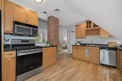 87 Holworthy St #-, Cambridge, MA 02138 - Photo 7