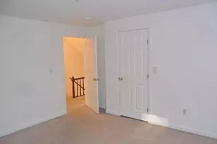 16 West St, Milford, MA 01757 - Photo 9