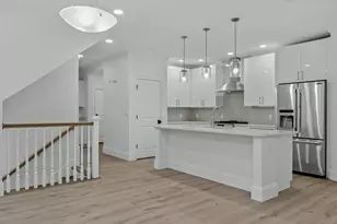 27 Lily Pond Ln, Lexington, MA 02420 - Photo 7