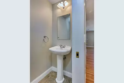 8 Hockanum Rd #10, Northampton, MA 01060 - Photo 9