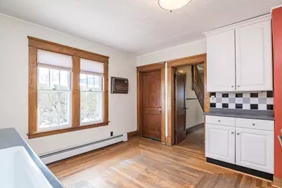 2 Oak St, Easthampton, MA 01027 - Photo 13