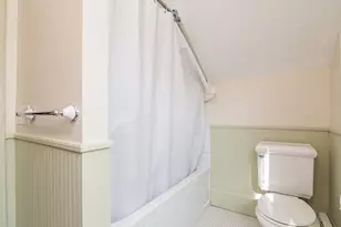 2 Oak St, Easthampton, MA 01027 - Photo 27