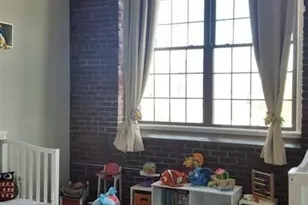 154 W 2nd St, Boston, MA 02127 - Photo 5