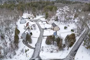 1 Rosemary Ln, Chelmsford, MA 01824 - Photo 3