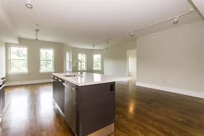 10 St. George Street #301, Boston, MA 02118 - Photo 3