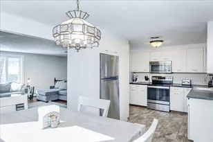 11 Pulver Dr, Peabody, MA 01960 - Photo 9