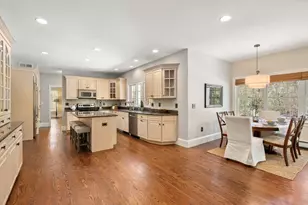 62 Walpole St, Dover, MA 02030 - Photo 5