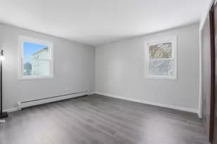 71 Mystic St, Fall River, MA 02724 - Photo 15