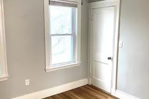 281 Belgrade Ave, Boston, MA 02131 - Photo 17