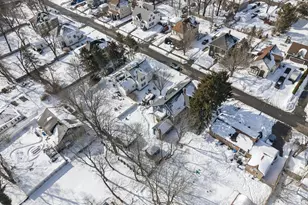 87 Pearl St, Middleborough, MA 02346 - Photo 9