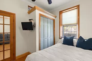 26 Summer St, Marblehead, MA 01945 - Photo 17