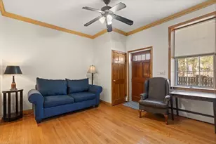 26 Summer St, Marblehead, MA 01945 - Photo 3