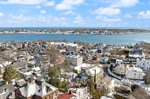 26 Summer St, Marblehead, MA 01945 - Photo 31