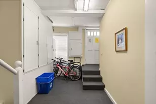 26 Summer St, Marblehead, MA 01945 - Photo 23