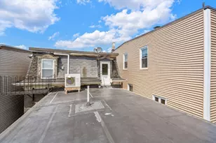 109 Eutaw St, Boston, MA 02128 - Photo 37