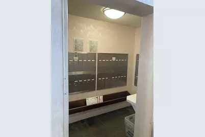 1 Summit Dr. #33, Reading, MA 01867 - Photo 3