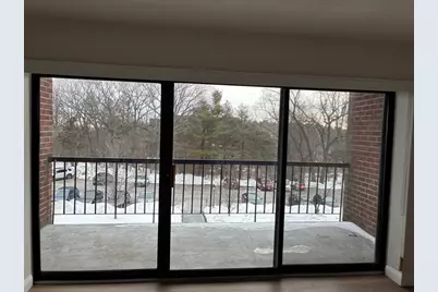 1 Summit Dr. #33, Reading, MA 01867 - Photo 5