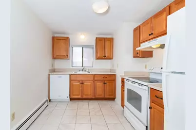 72 Martensen St #2, Quincy, MA 02169 - Photo 3