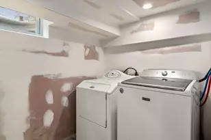 133 Nichols St, Everett, MA 02149 - Photo 25