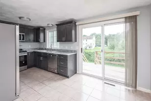 33 Ice Pond Rd, Attleboro, MA 02703 - Photo 5