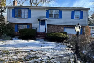 2 S Sherwood Ave, Randolph, MA 02368 - Photo 1