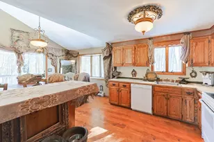 10 Colleen Way, East Bridgewater, MA 02333 - Photo 9