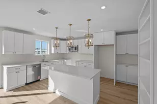 25 Lebanon St, Fall River, MA 02723 - Photo 5