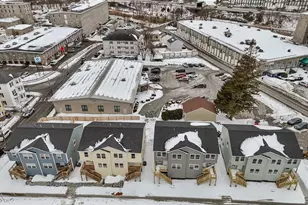 25 Lebanon St, Fall River, MA 02723 - Photo 27