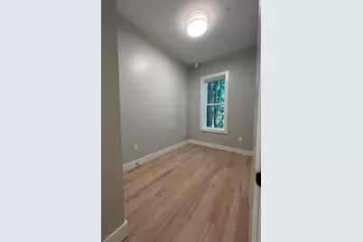 35 Delle Ave #3, Boston, MA 02120 - Photo 5